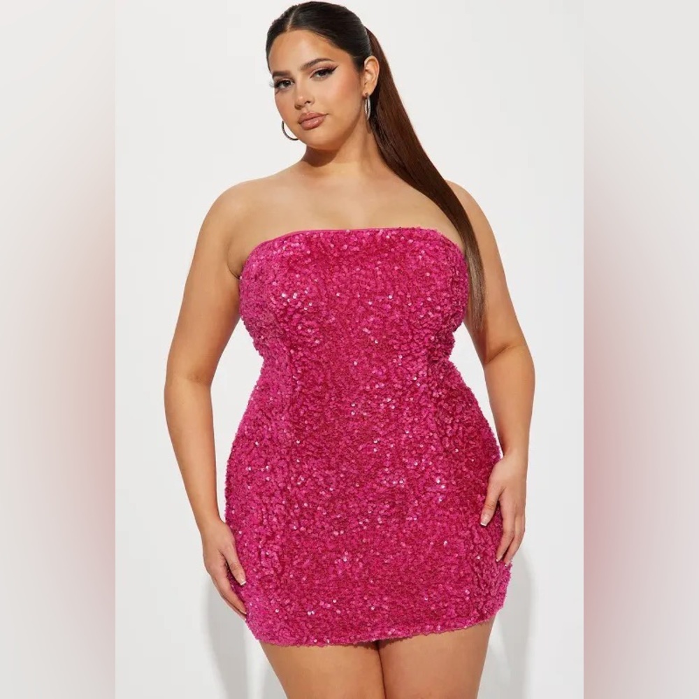 Pink Sequins Dress - Picture 3 of 13